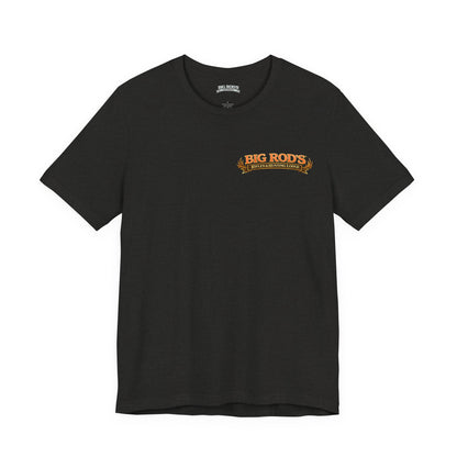 BIG ROD'S Rifles & Hunting Lodge | HOT Camo and Loud Bangs - T-Shirt (Dark Colors)