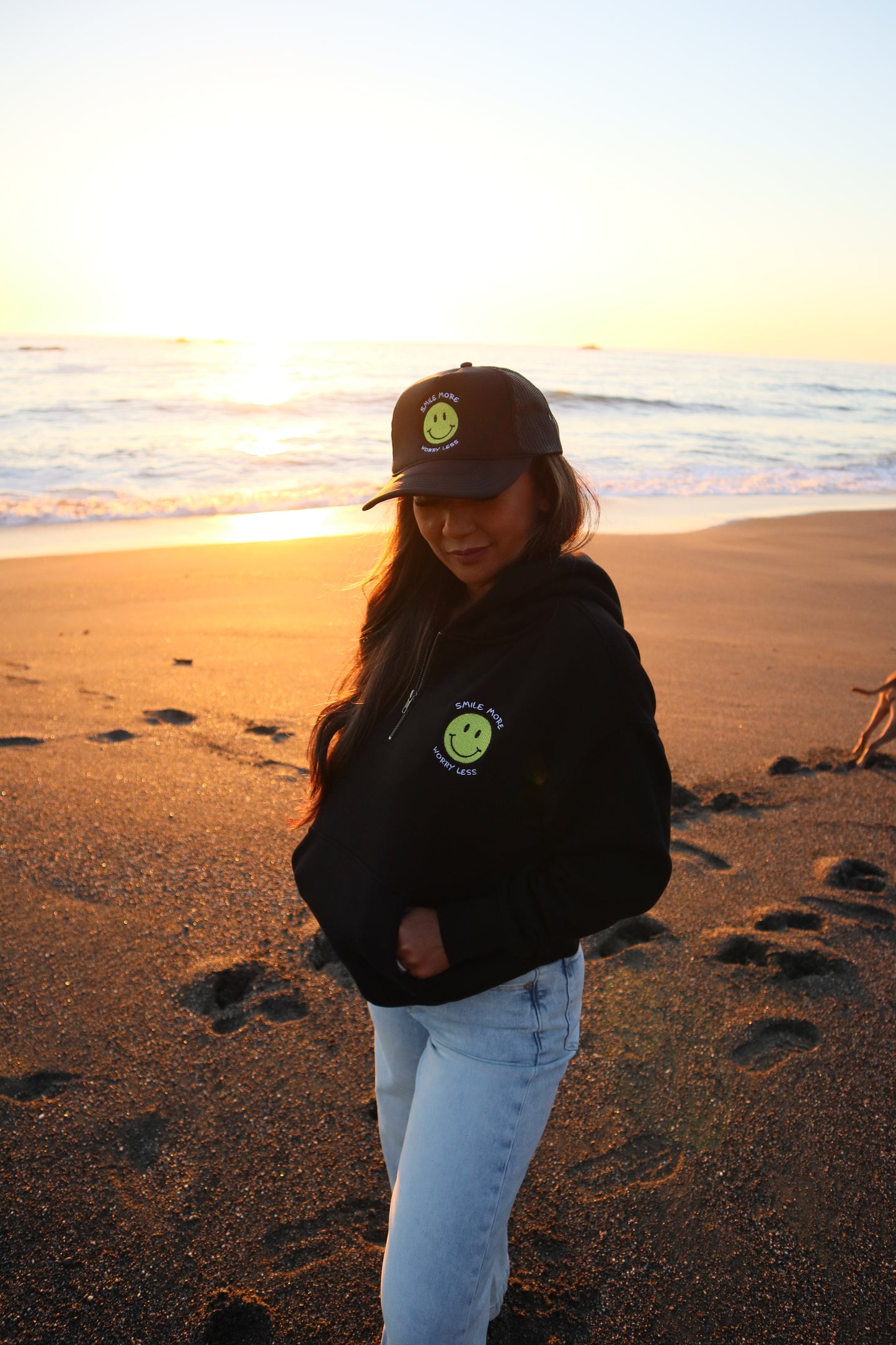 "SMILE MORE,WORRY LESS'' -  RELAX HALF ZIP HOODIE